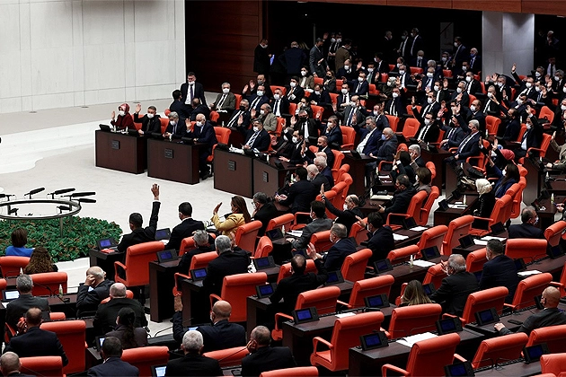 TBMM’de sandalye dağılımı değişti