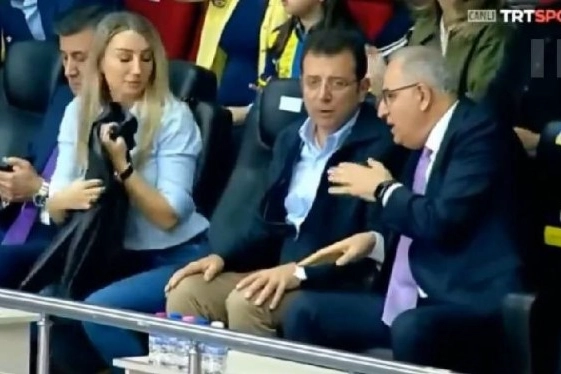 TRT tarihinde bir ilk: Canlı yayında İmamoğlu anons edildi
