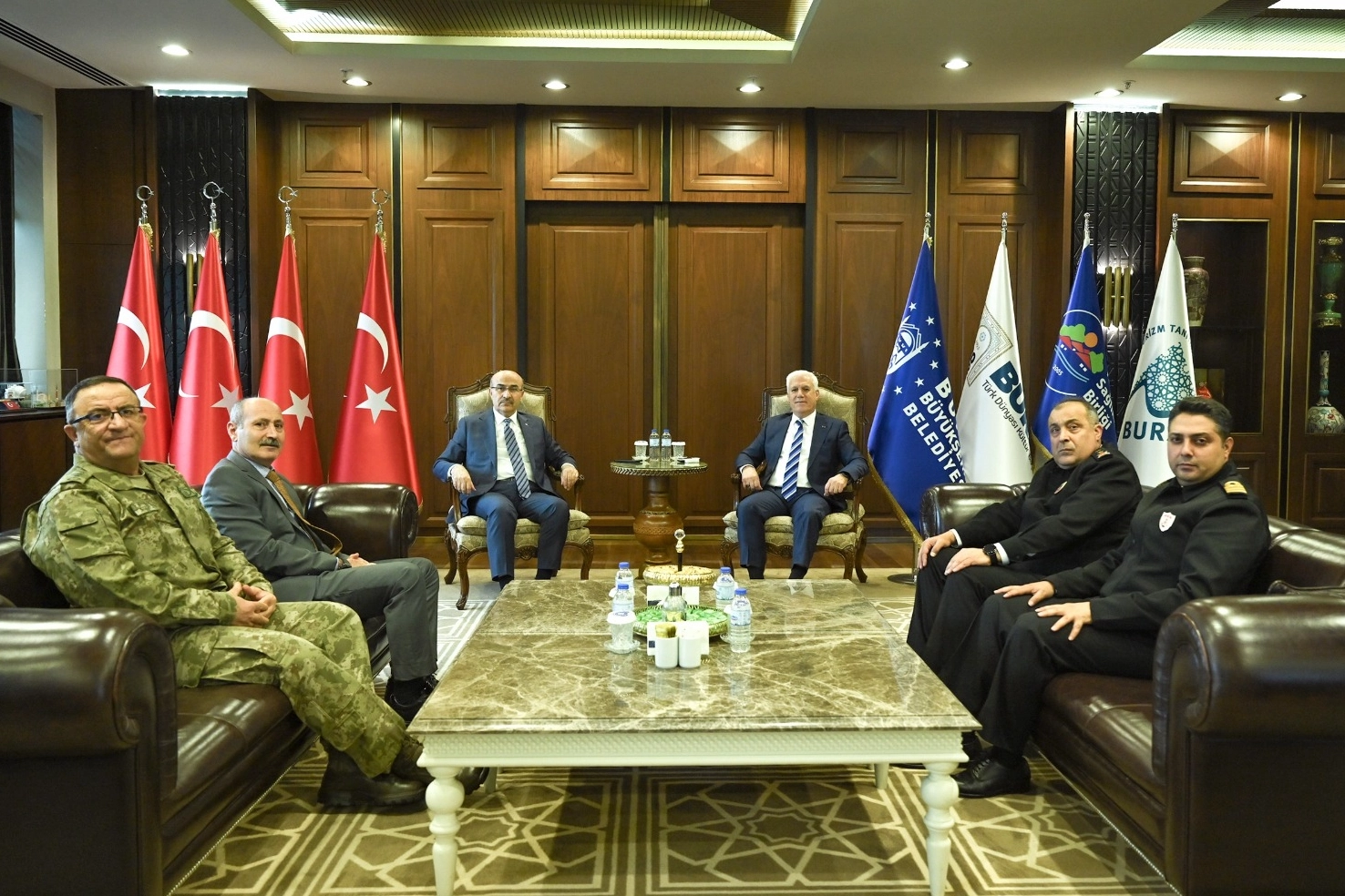 Vali Demirtaş’tan Başkan Bozbey’e ziyaret