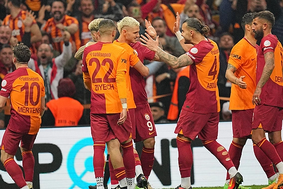 Galatasaray, Sivas'ı paramparça etti