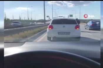 Bursa’da düğün konvoyu yolu kapattı, sürücüler çileden çıktı