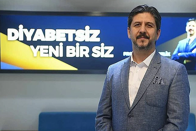 Prof. Dr. Alper Çelik, meslekten men edildi