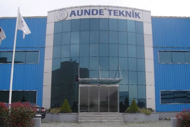 Bursa'daki dev fabrika işçi arıyor! 4 maaş ikramiye...