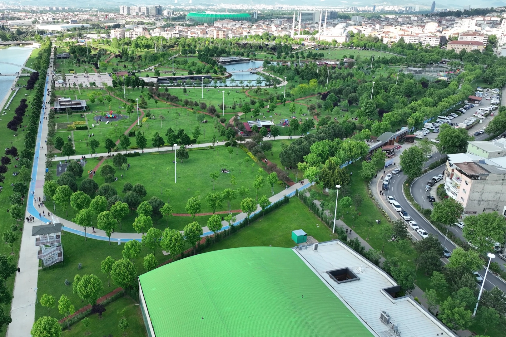 Bursa’da parklar yaza hazır