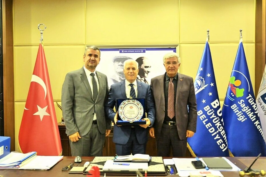 ANASİAD’dan Bozbey’e güçlü destek