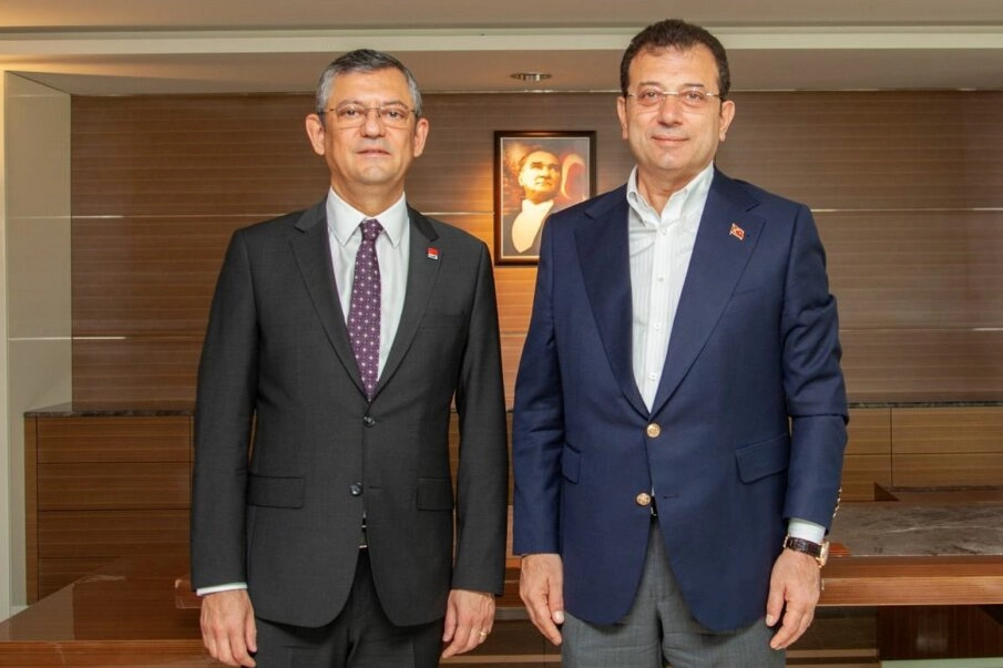 Özgür Özel, İmamoğlu’nu ziyaret etti