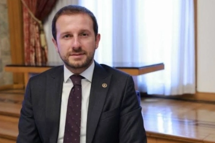 Ak Parti Bursa Milletvekili Ahmet Kılıç ve Danışmanı kaza geçirdi: 1 ölü