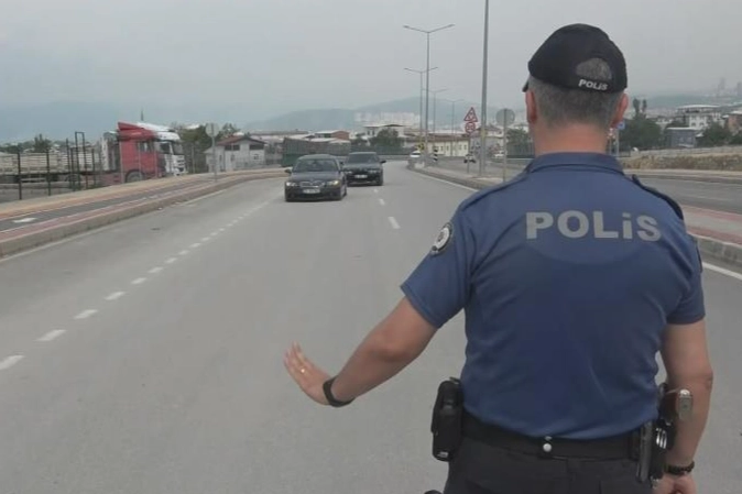Bursa’da polis ekipleri nefes aldırmadı