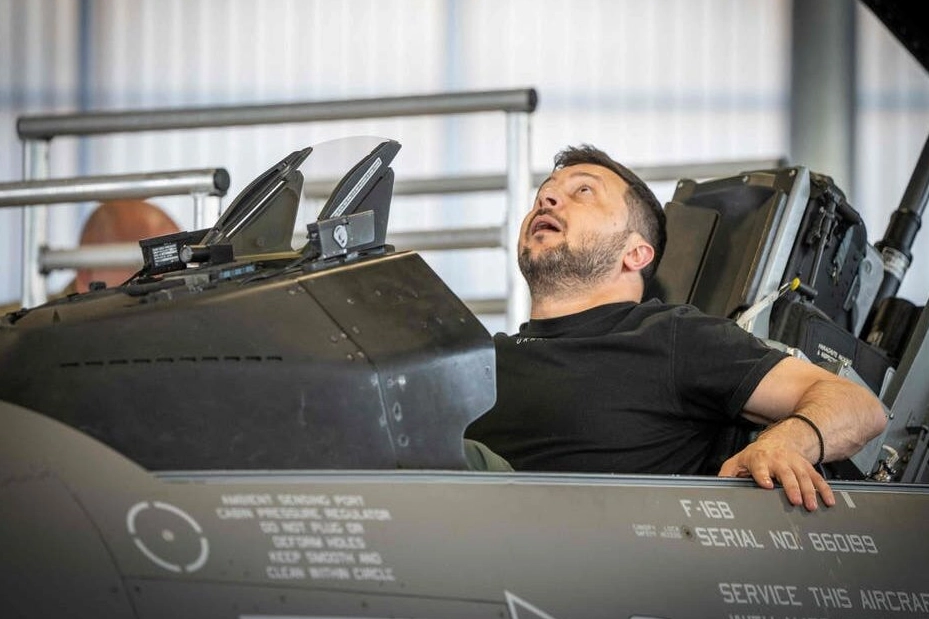 Ukrayna’ya F-16’lar veriliyor!