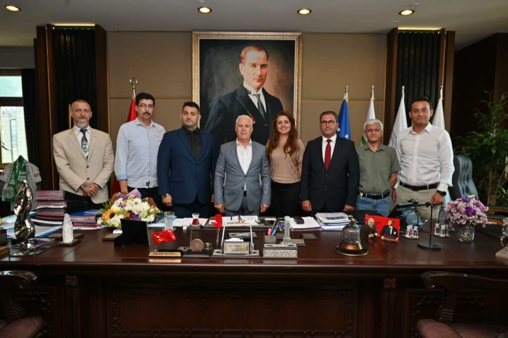 DEVA Partisi Bursa İl Başkanlığı’ndan Bozbey’e ziyaret