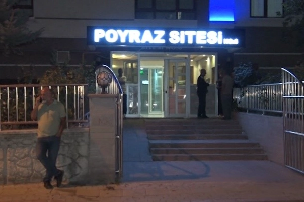 Asansör boşluğuna düşen adam hayatını kaybetti