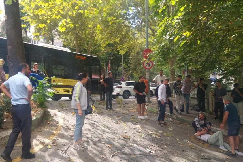Bursa'da yağmur yağdı böyle oldu!