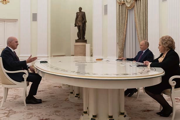 TBMM Başkanı Kurtulmuş, Putin ile görüştü