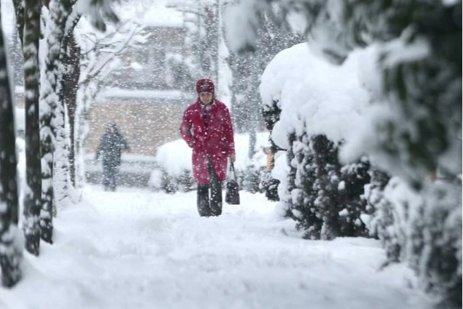 Kar kapıya dayandı! Meteoroloji uyarı üstüne uyarı yaptı