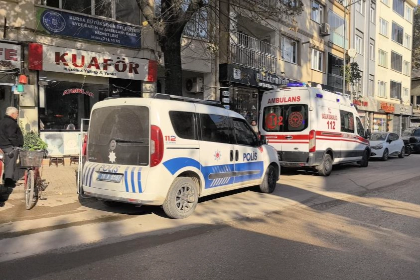 Bursa’da çay ocağında şüpheli ölüm