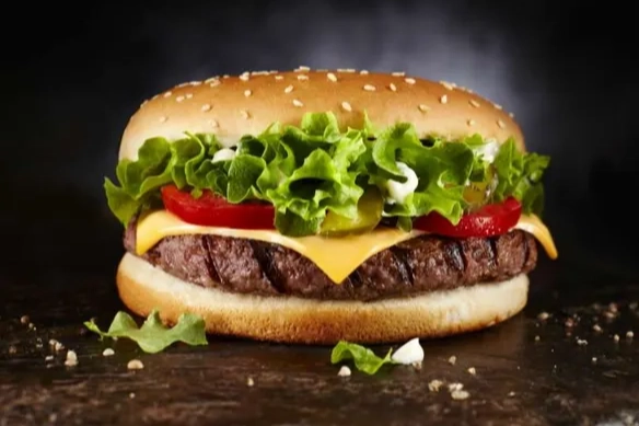 Hamburger zincirinde salgın krizi!