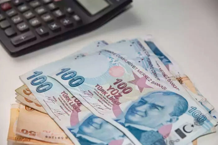 Memurlardan emeklilere milyonlarca vatandaş bekliyor: Refah payı verilecek mi?