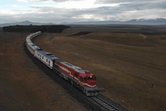 İlk Sefer 23 Aralık’ta: 5 bin 250 lira olan biletler tükendi