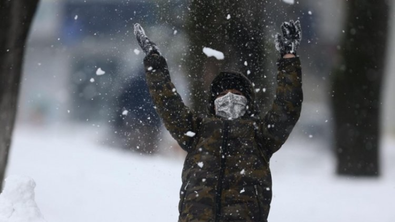 Bursa'da okullara kar tatili...