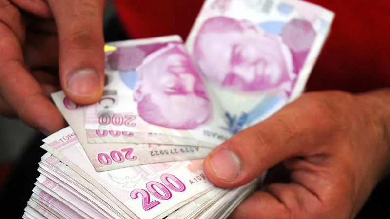 Emekli bayram ikramiyeleri hesaplara yatıyor! 4A, 4B, 4C emeklileri için ödeme takvimi açıklandı