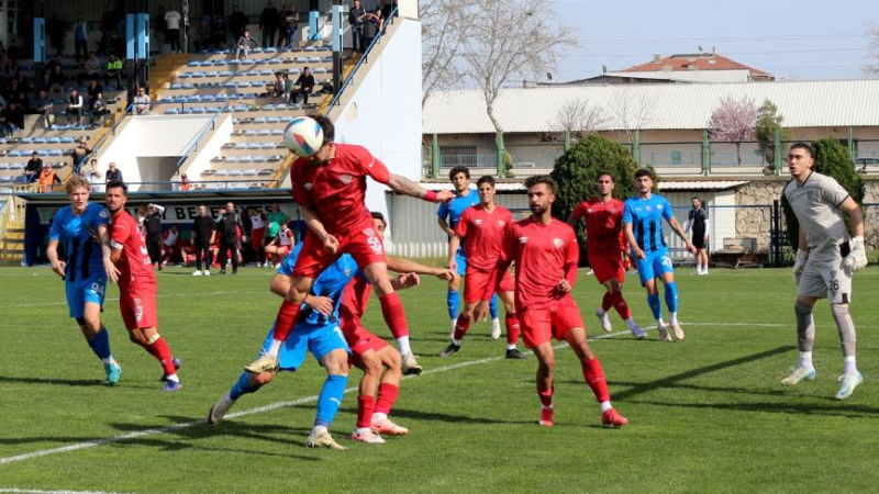 Karacabey Belediyespor'un play off inadı