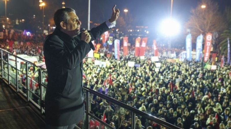 Özgür Özel isim vererek tehdit etti