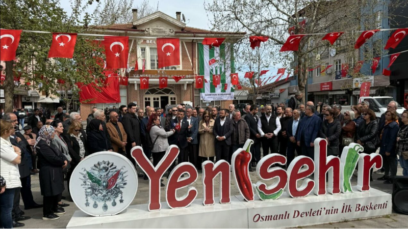 Bursa Yenişehir'de ortalık karıştı! Başkan Özel'e sorular...