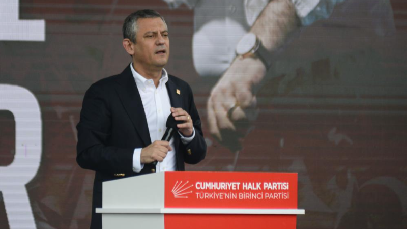 Özgür Özel: "Hepimiz bunun iftira olduğunu biliyoruz"