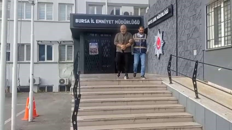 Bursa'da şüphelinin yakalanması filmleri aratmadı