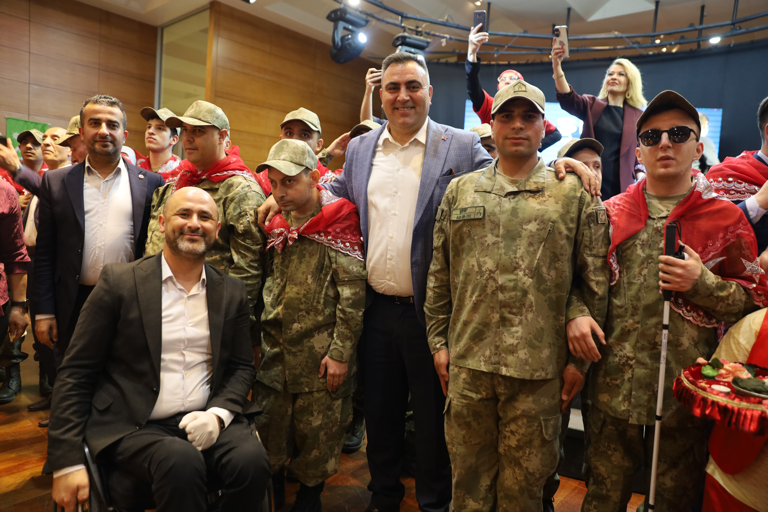 En büyük asker bizim asker!