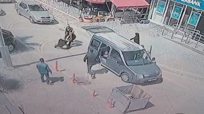 Bursa'da genç kadını güpegündüz kaçırmaya çalıştılar