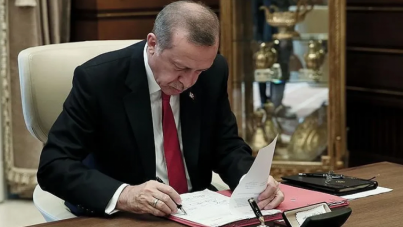 Cumhurbaşkanı Erdoğan HSK'ya 4 üye atadı!