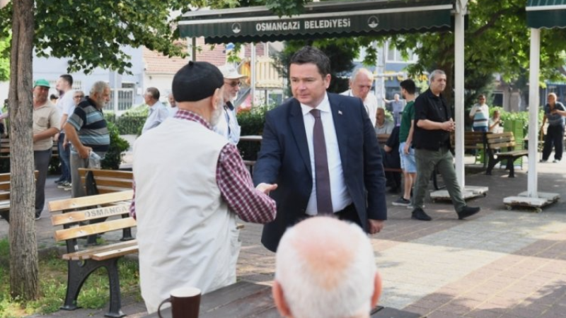Başkan Aydın, Osmangazilinin sorunlarıyla tek tek ilgileniyor