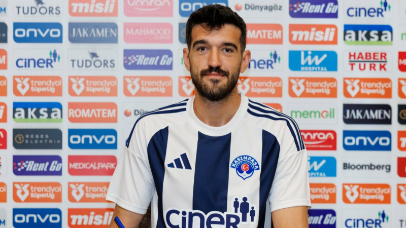 Bursaspor'un eski golcüsü Burak Yılmaz'ın takımında!