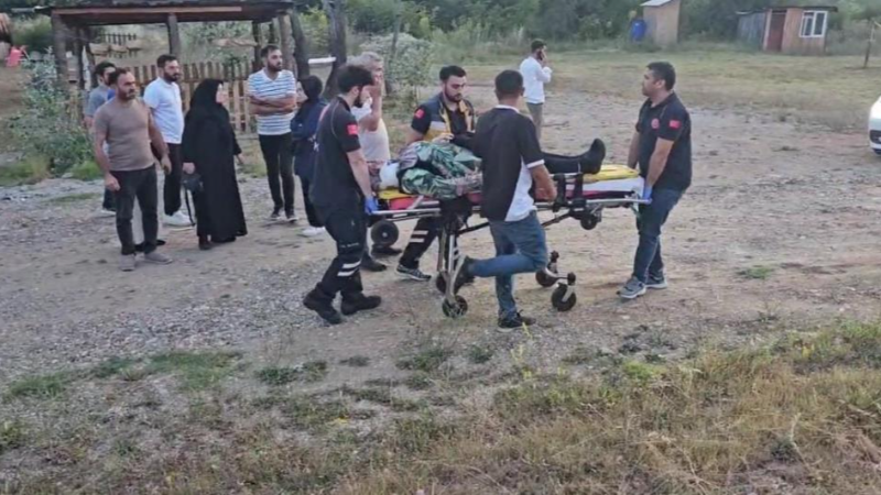 Bursa'da feci kaza; 3 kişi yaralandı