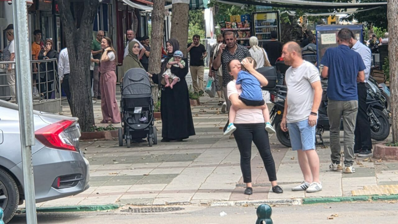 Bursa Gemlik’te halk sokağa döküldü