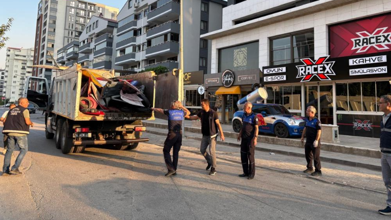 Bursa Nilüfer'de operasyon var; Tek tek toplandı