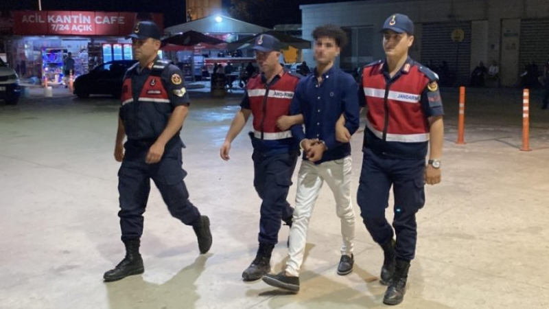 Bursa'da yabancı uyruklu  uyuşturucu satıcısı böyle yakalandı