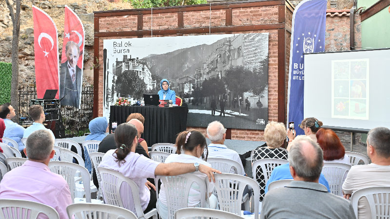 ‘Kent Tarihi Söyleşileri’nde Uludağ konuşuldu!