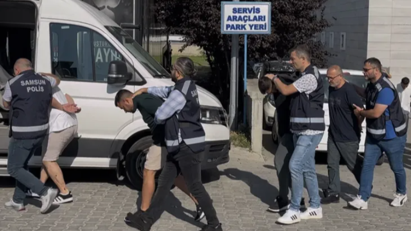 Bursa'da dolandırıcılık operasyonu! Kıskıvrak yakalandılar...