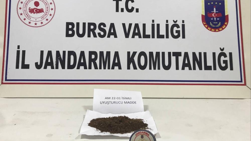 Bursa'da uyuşturucu taciri kıskıvrak yakalandı