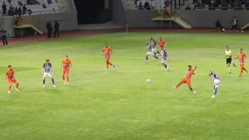 Türkiye'nin konuştuğu ilana 9 futbolcu başvurdu!