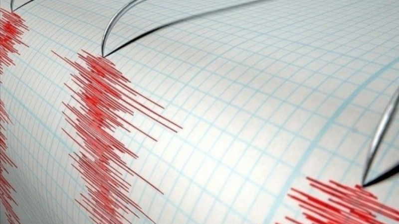 Balıkesir sallanmaya devam ediyor; Bursa'da da hissedildi...