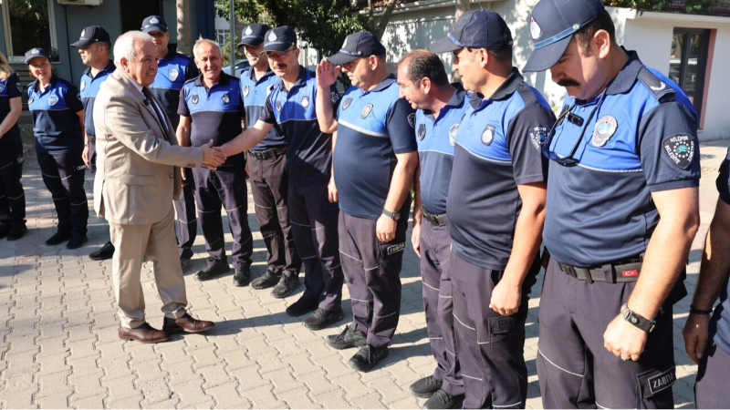 Bursa'da Başkan Özdemir: ‘Zabıtalar belediyemizin yüzü’