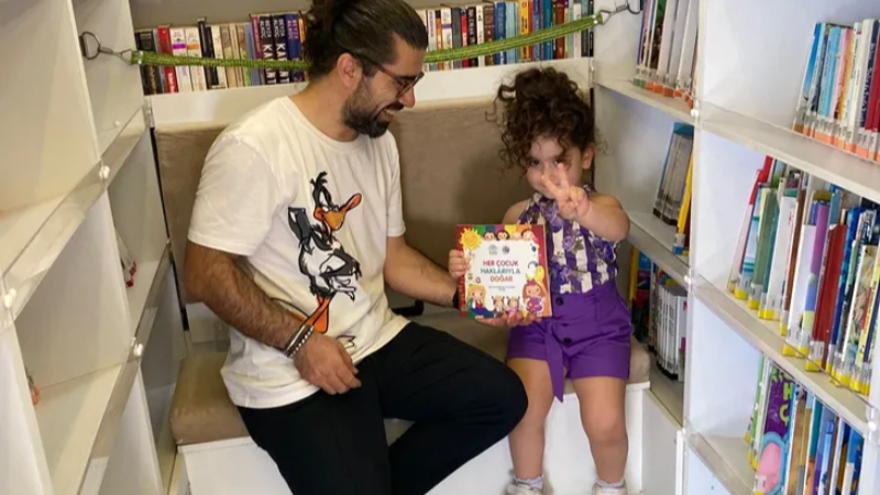 Bursa Nilüfer Belediyesi Gezici Kütüphane 7. Mudanya Kitap Fuarı’nda