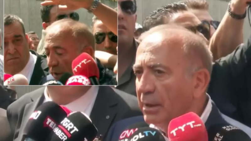 CHP İl Başkanlığı'nın önünde Gürsel Tekin'e su şişesi fırlatıldı