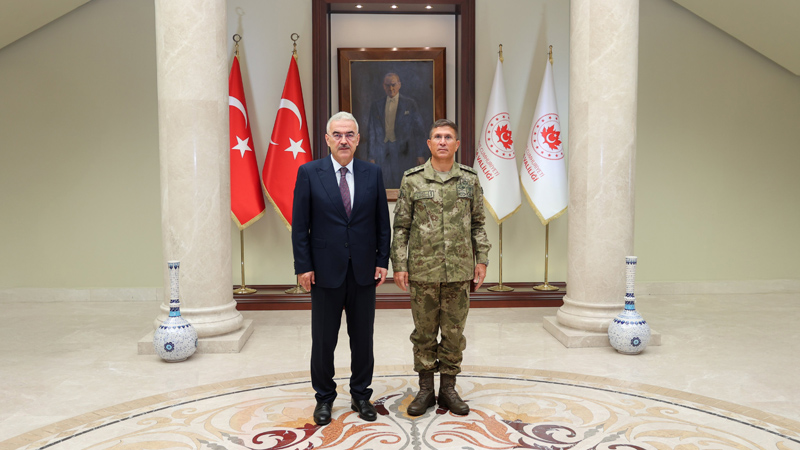 Bursa Valisi Ayyıldız’a önemli ziyaret