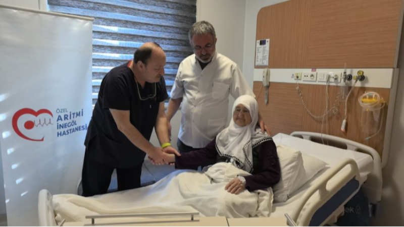 Şaka değil gerçek; Bursa'da safra kesesinden 213 adet taş çıktı!