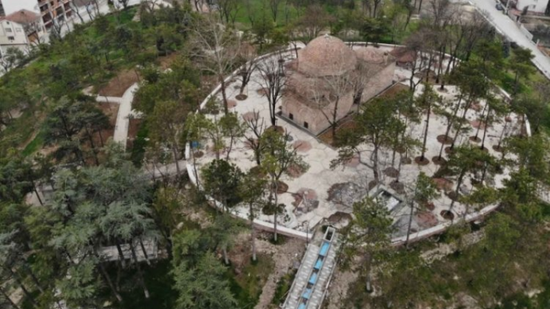 Bursa'da 725 yıllık tarihi mekan ayağa kalkıyor