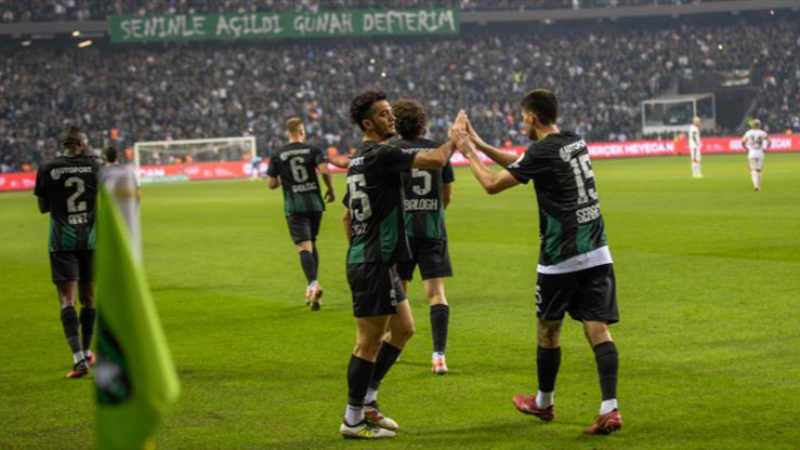 Galatasaray'a büyük şok; Kocaeli'de bayram var